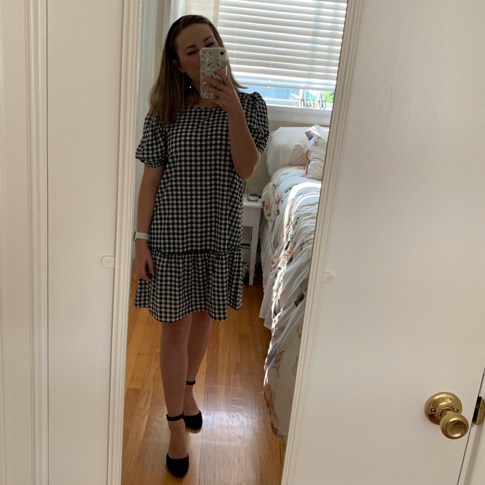 Meet your Posher, Lindsey